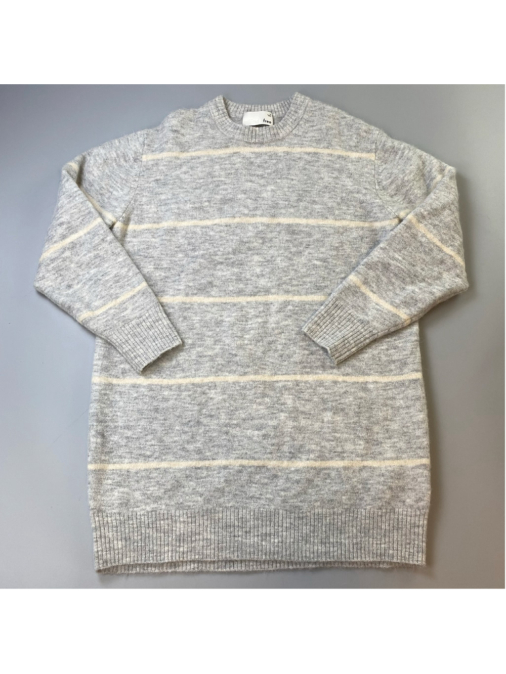 Aritzia Wilfred Free Sweater Tunic Medium Gray Striped Minimal Cozy Alpaca Wool
